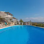 Casa vacanze Four-bedroom In