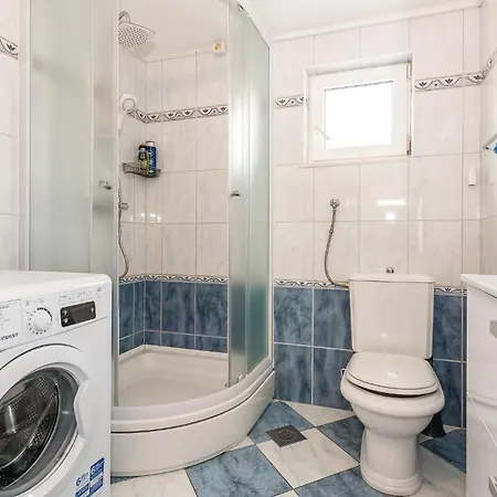 Four-bedroom In 펜션 프리모스턴