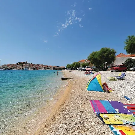 펜션 Four-bedroom In