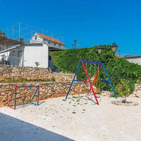 Four-bedroom In * Primošten