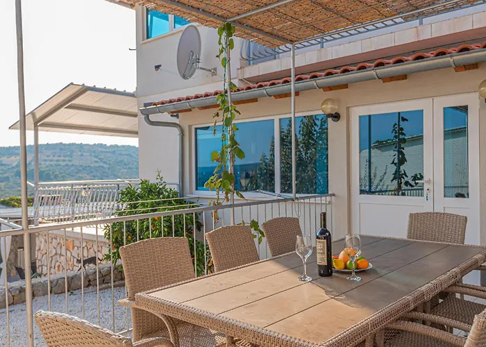 Four-bedroom In * Primošten