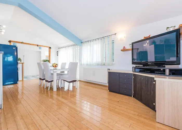 Four-bedroom In * Primošten