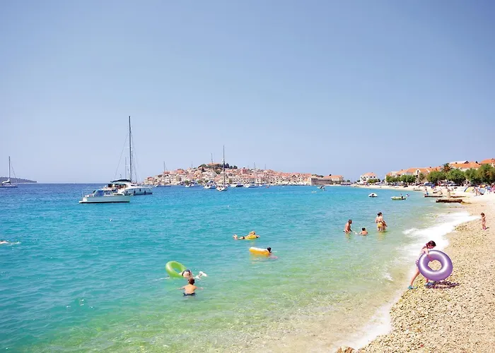 Four-bedroom In Primošten