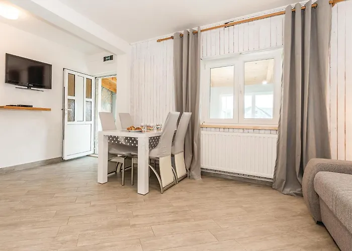 Four-bedroom In Primošten